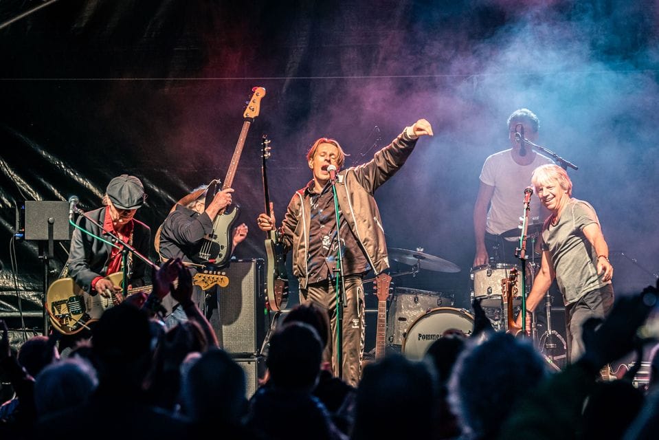 ALEXANDER SCHEER | ANDREAS DRESEN & BAND – „Immer wieder, nie genug“